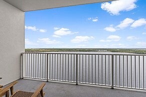 Renovated Condo 2mi  from Disney Lake