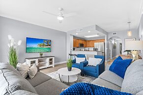 Renovated Condo 2mi  from Disney Lake