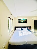 Da lara suites