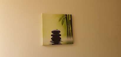 Spacious House in Stoke