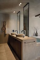 Tesoro Elegant escapes-suites