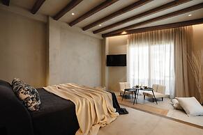 Tesoro Elegant escapes-suites