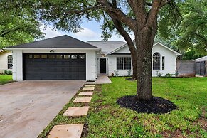 High End Home w Pool Hot Tub Gameroom