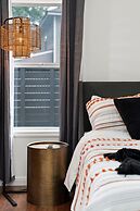 High End Home w Pool Hot Tub Gameroom