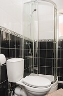 Room in Guest Room - Beautiful Large Room in Coventry