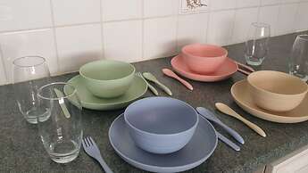 Room in Guest Room - Nice Double Room in Coventry