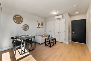 4211 Suites