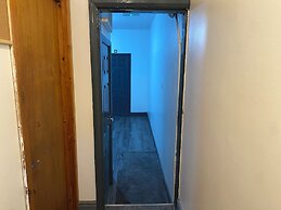 Room in Guest Room - Bright Double Room in Stoke