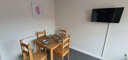 Room in Guest Room - Spacious Single Room in Stoke