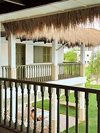 cclim resort with pool party