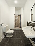 cclim resort with pool party