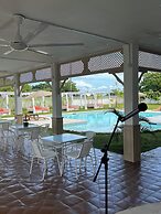 cclim resort with pool party