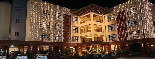 The Pramukh Hotel