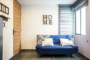 1BR Flat with Smart Access & Parking