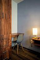 1BR Flat with Smart Access & Parking