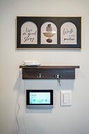 1BR Flat with Smart Access & Parking