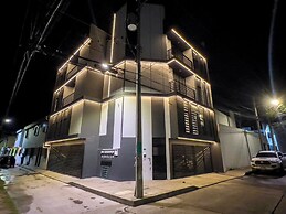 1BR Flat with Smart Access & Parking