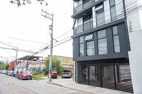 1BR Flat with Smart Access & Parking