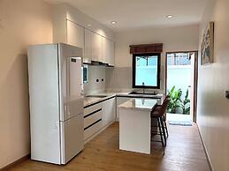 Mona Pool Villa Kamala