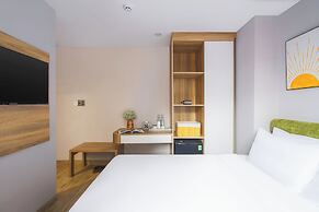 Nature Hotel - Win Happy