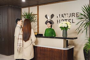 Nature Hotel - Win Happy