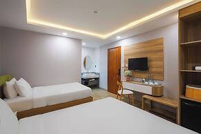 Nature Hotel - Win Happy