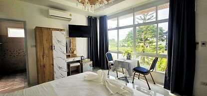 Tiny Island Lake Lodge