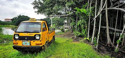 Tiny Island Lake Lodge