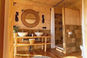 Rhotia Valley Tented Lodge