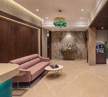 Nuvia Boutique Hotel