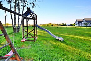 Holiday Homes, Fireplace and Terrace, Jaroslawiec