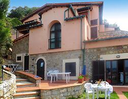 Apartment in Rio Nell Elba With Garden