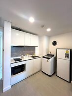 One Bedroom at hua Hin Main Downtown With 5 Mins Walk To Beach