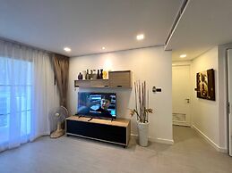 One Bedroom at hua Hin Main Downtown With 5 Mins Walk To Beach