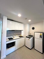 One Bedroom at hua Hin Main Downtown With 5 Mins Walk To Beach