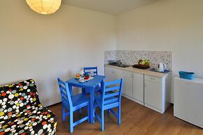 Holiday Studio With Terrace
