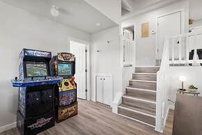 The Heritage Hideaway Views Games & More