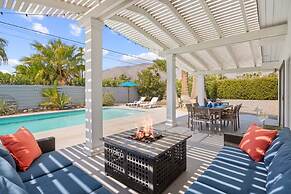 Club 915 Getaway- Pool BBQ and Pet Friendly