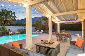 Club 915 Getaway- Pool BBQ and Pet Friendly