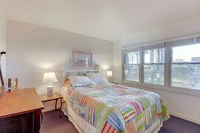 Cottage w/ Private Beach + Fire Pit in Manistee!