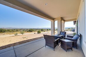 Hiker's Retreat w/ Furnished Patio in Rimrock!