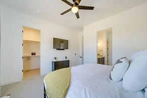 Hiker's Retreat w/ Furnished Patio in Rimrock!