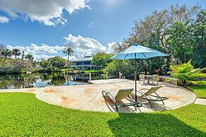 Bonita Springs Riverfront Retreat w/ Lanai