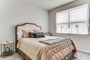 5 Mi to Fort Harrison: Home w/ Pool Access!