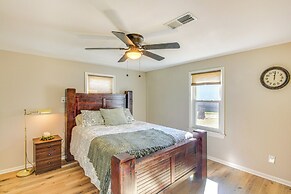 15 Mi to La Cygne Lake: Peaceful Ranch Home
