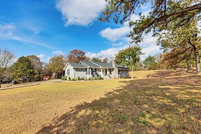 Near Lake Dardanelle: Updated Home w/ Large Yard!