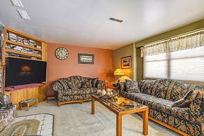 Keshena Lake House: Fire Pit, Deck