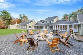 Indoor Pool, Gym & More: Catskills 'retreat House'