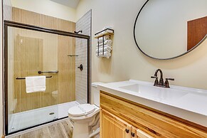 Indoor Pool, Gym & More: Catskills 'retreat House'