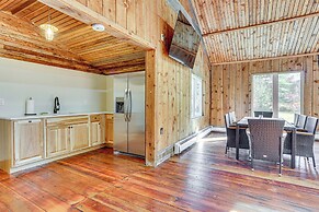 Indoor Pool, Gym & More: Catskills 'retreat House'